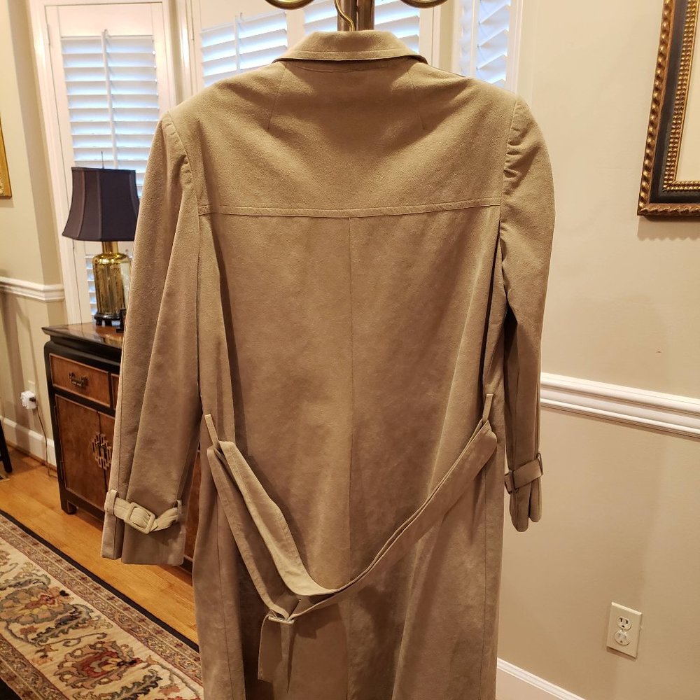 7 Designer Coats - Picture 12 of 15